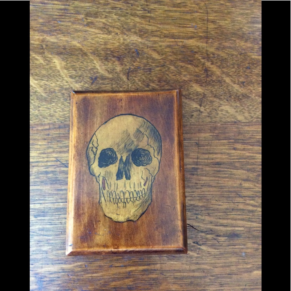 Vintage: Handmade  Wooden Paperweight.💀☠️